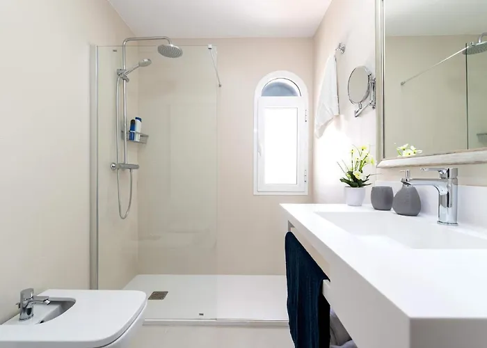 Isabella By Willa Corralejo