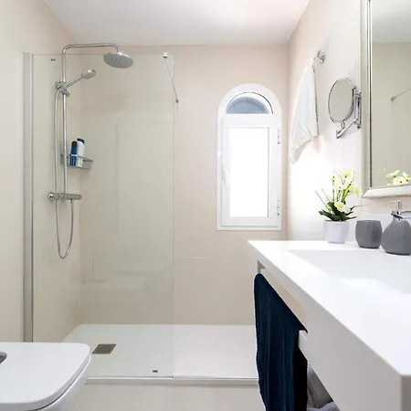 Isabella By וילה קורלחו